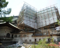 长春伪满遗迹遭违建压顶:官方回应称正处理