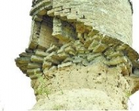 山西祁县塔坚强:抢救文物应分清主次