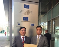 荷兰肉身坐佛收****表态:愿与中国官方机构洽谈