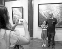 中国美院教授油画作品与市民零距离