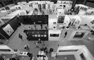 ĳ�������ֳ����÷�����������Ʒ�г���𣬻�����Ʒ�г�һƬ�徻��