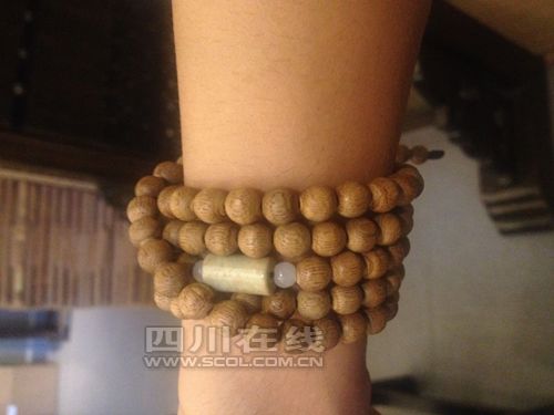 手串成热门收藏:成都古玩市场涨声一片