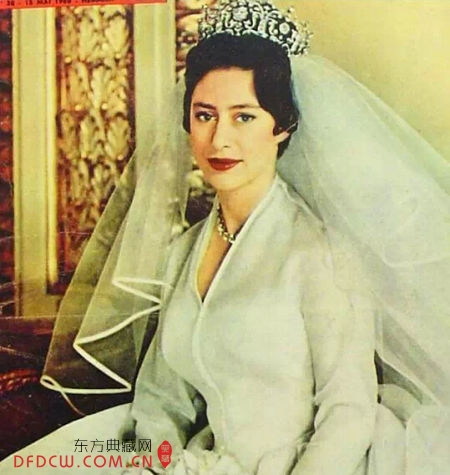 عФ