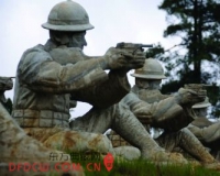 中国远征军雕塑群在云南松山落成