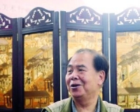 广式檀香扇:大师在艺已绝