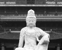 石雕佛像观自在南京落成
