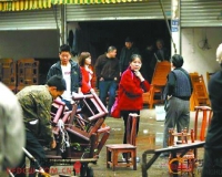 红木家具市场的喜与忧