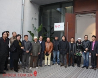 凉灯:黄于纲的一件作品个展举办