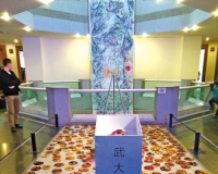 来广东美术馆感受青年艺术生态