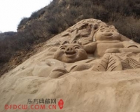 玛雅沙雕亮相山西 11组沙雕用沙上万吨(图)