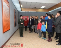 雷锋生前所在团学雷锋主题摄影展举行