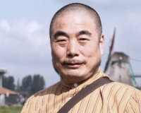 王家训人物画中纯粹的美