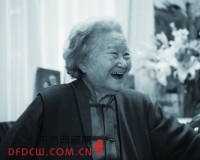 邹佩珠:非凡女性雕塑人生