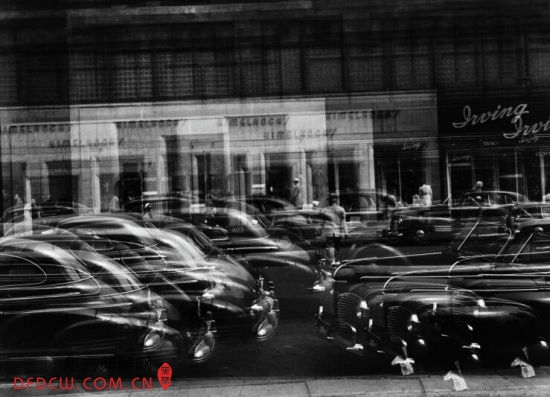  , 1943 Detorit,1943 Vintage gelatin silver print mounted to board.
