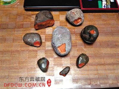 ղ³չʾ8ϺʯСĴָСǿ飬Ϊ1.8Ԫ