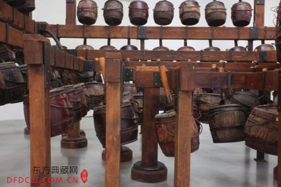 跟随已经逝去的艺术家，回到90年代的上海瞧一瞧