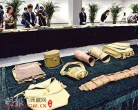 台收藏家捐千件日军侵华史料 曾拒安倍重金收买