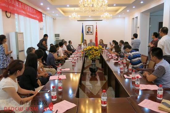 新闻发布会现场
