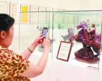 钧瓷艺术展在国家博物馆举办