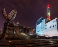 ��ʮ���Ϻ�˫��չ�����뵽��Ṥ������֮��