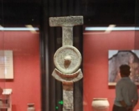 �ӱ����ݲ����չ����������