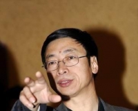 市场自媒体多元化:当代艺术批评的岔路与出路