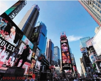 艺术梦在纽约时代广场