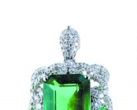 水晶染色变碧玺:身价涨10倍