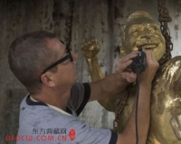 艺术家为贝利打造雕塑:形神逼真惟妙惟肖