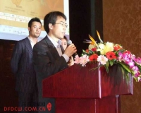 李丝云油画展在深圳开幕