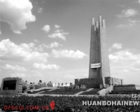 唐山石雕以无声怀念永恒