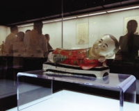 国内最大磁州窑艺术馆迎客