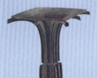 商周青铜器的造型特征:庄重与灵动的和谐