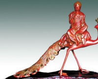 孔雀明王已成云南斑铜佛像瑰宝