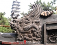 大明寺大雄宝殿修缮:8公斤金箔对佛像贴金