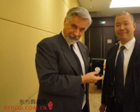 中国稀有钱币专家奔赴长滩