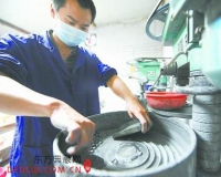 和氏璧或为湖北荆山玉