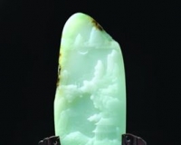 玉牌刻画山水:见山立志见水生情