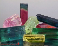 碧玺假货多变现难度大 充斥萤石假冒品