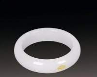 冰山雪玉价格大涨 成为玉器新宠