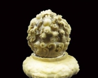 赋有神灵的九转乾坤玉雕摆件