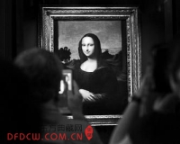 年轻版《蒙娜丽莎》在新加坡展出(图)