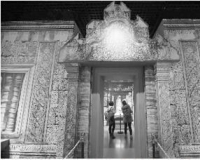 ���޵�΢Ц������կ�������������չ���