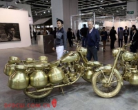 2015����۰���������չ��Ļ