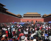 2014�����ܻ�ӭչ��������W