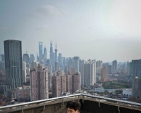 摄影记者眼中的上海的一天