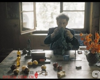 鲜伊代克镜头中的贾科梅蒂