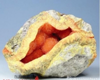 矿晶越稀少越值钱 矿物原石收藏渐被认可