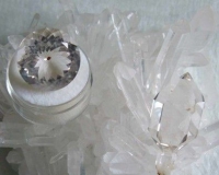 教你如何区别碧玺和普通水晶(图)