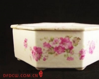 收藏:锔瓷盛汤滴水不漏